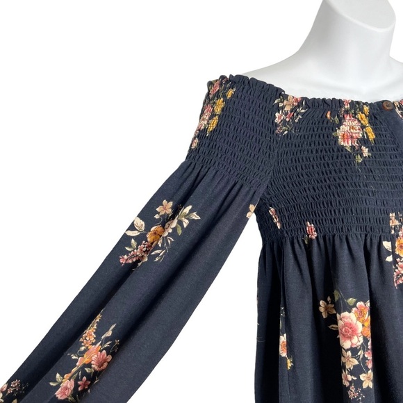 NWT Xhilaration Dark Floral Smocked Chest Babydoll Blouse - Picture 2 of 10